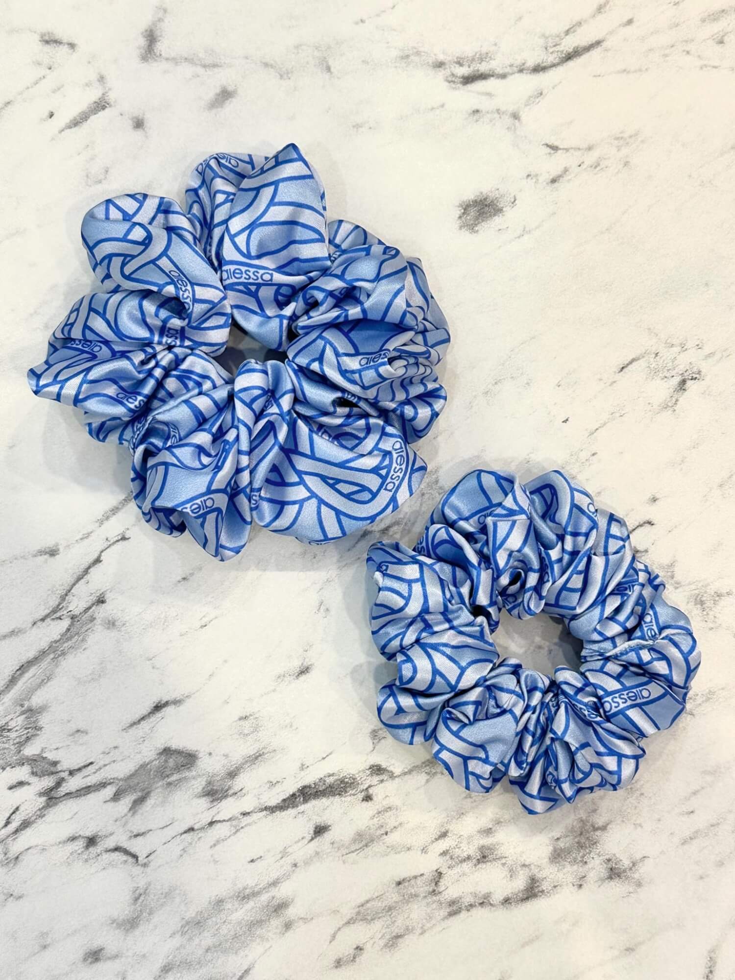 Over The Rainbow Scrunchie mare - Luxury Blue - Imagine 5