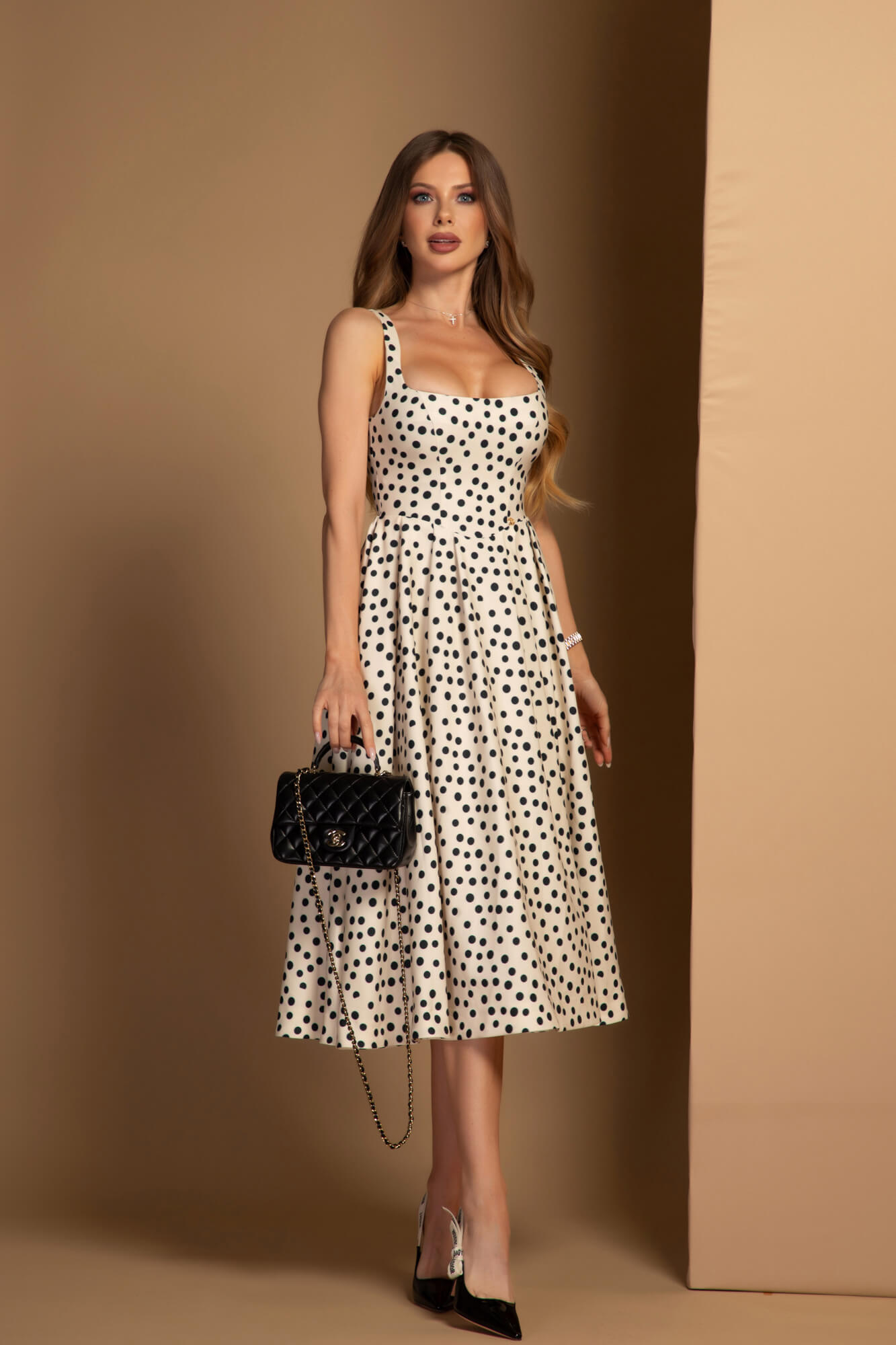 Playful Elegance Rochie Midi - Imagine 17