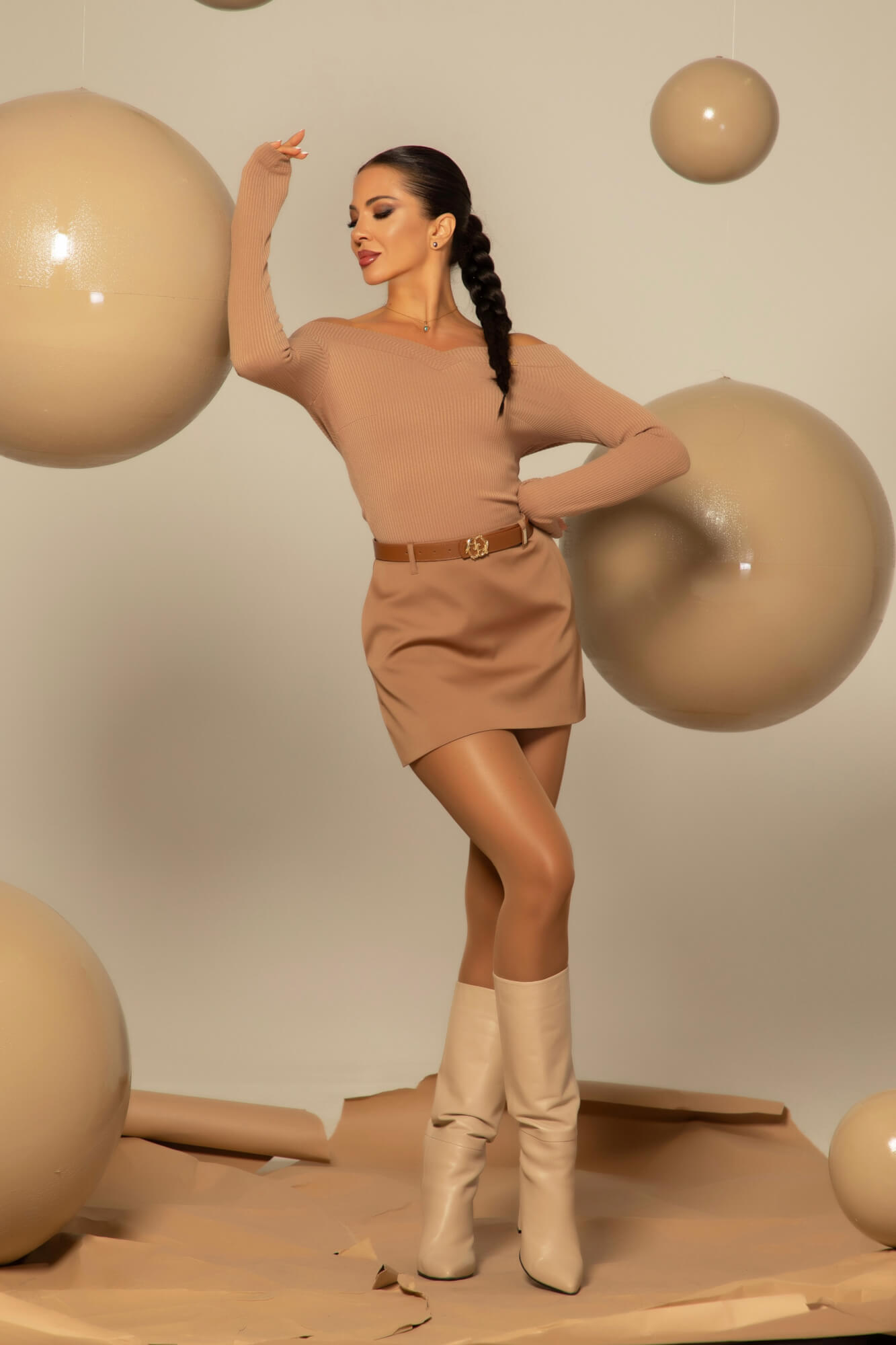 Ribbed Serenity Bluză-Barcă - Mocha - Imagine 15