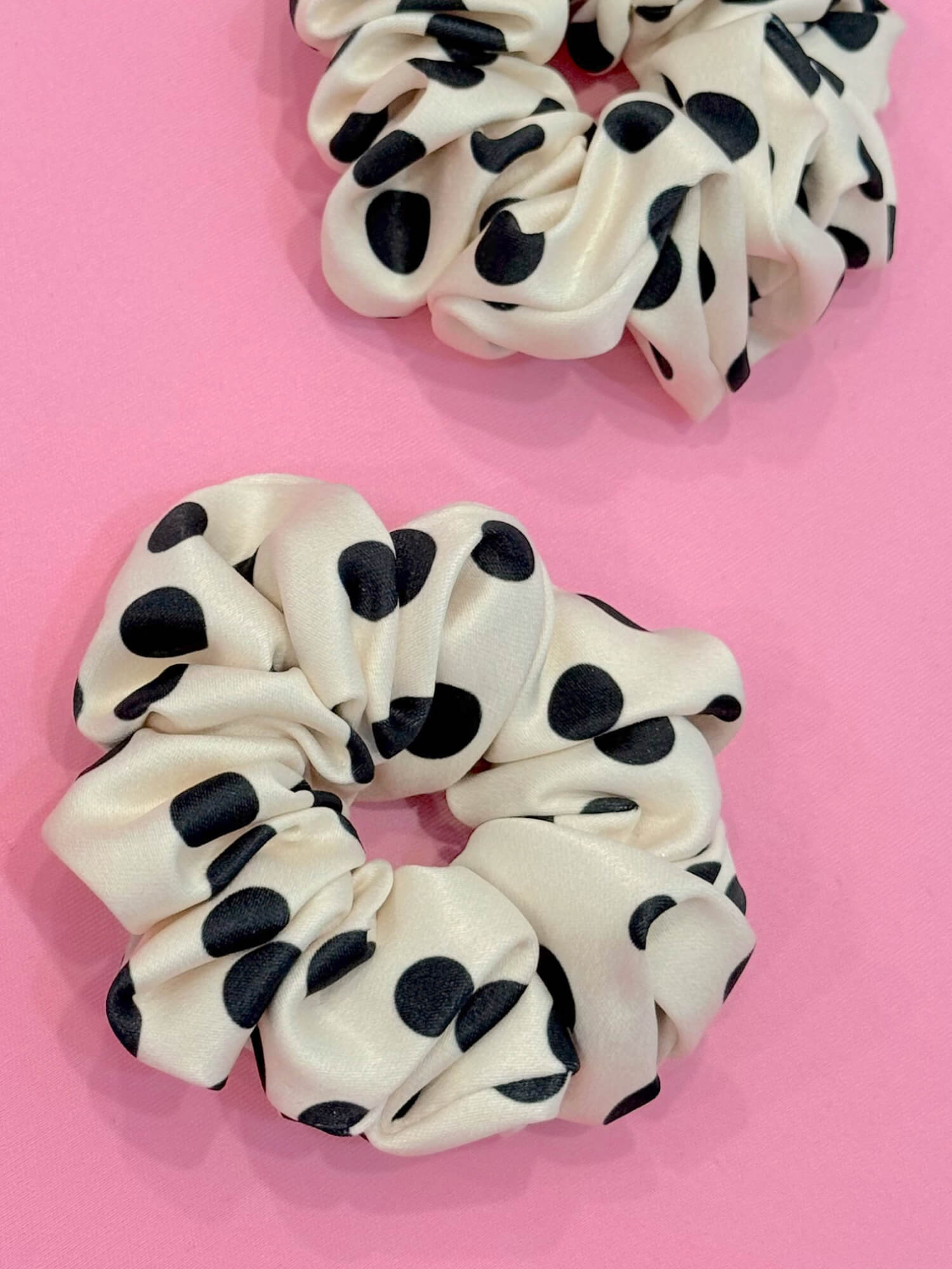 Playful Elegance Mini Scrunchies - 2 Bucăți - Imagine 5