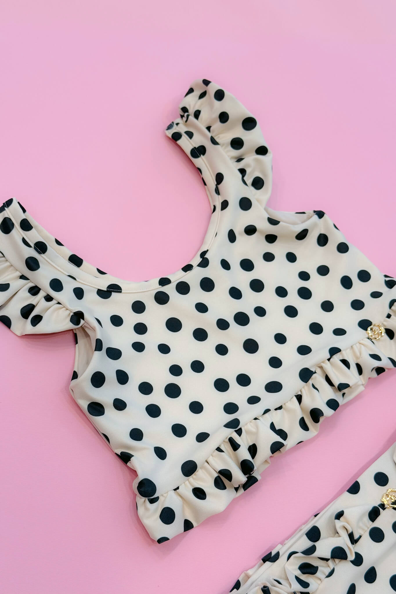 Playful Elegance Mini Costum de baie crop-top - Imagine 7