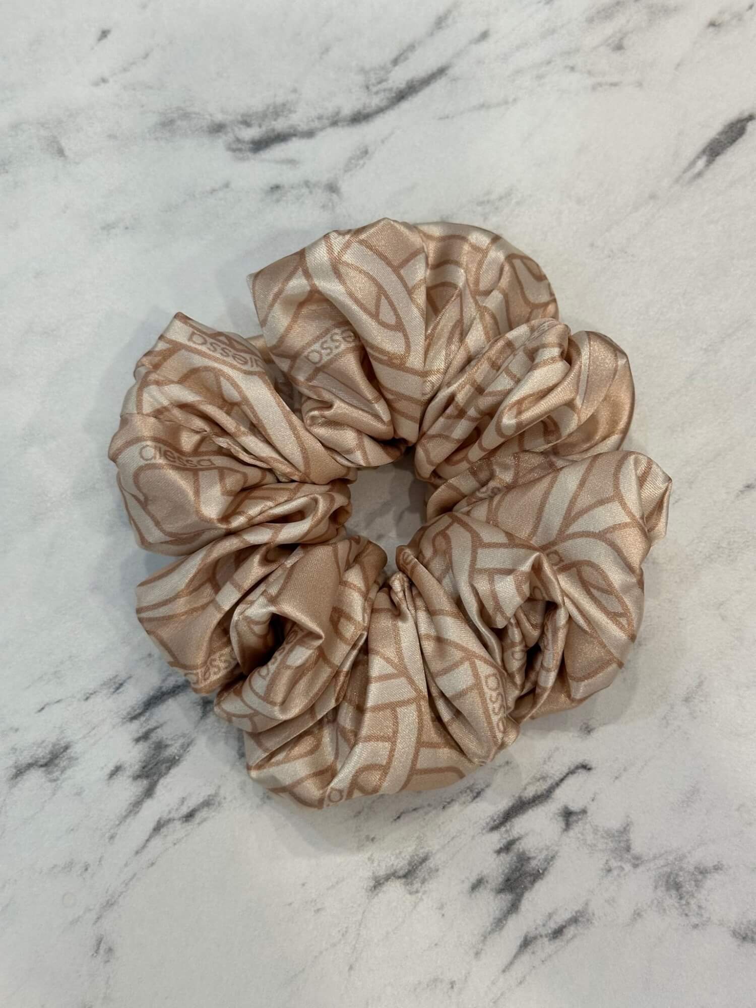 Over The Rainbow Scrunchie Mare - Luxury Nude - Imagine 12