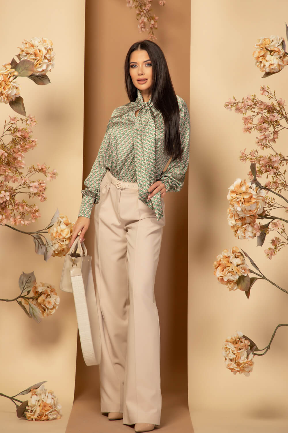 Parisian Perfection Bluza - Hypnotic Harmony - Imagine 9