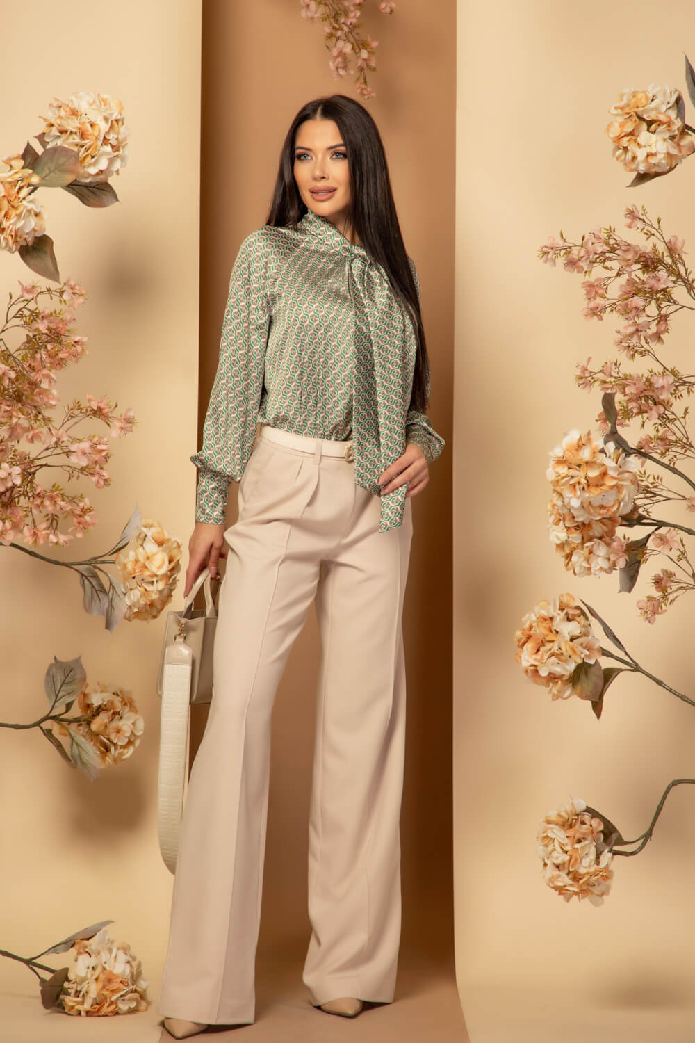 Parisian Perfection Bluza - Hypnotic Harmony - Imagine 11