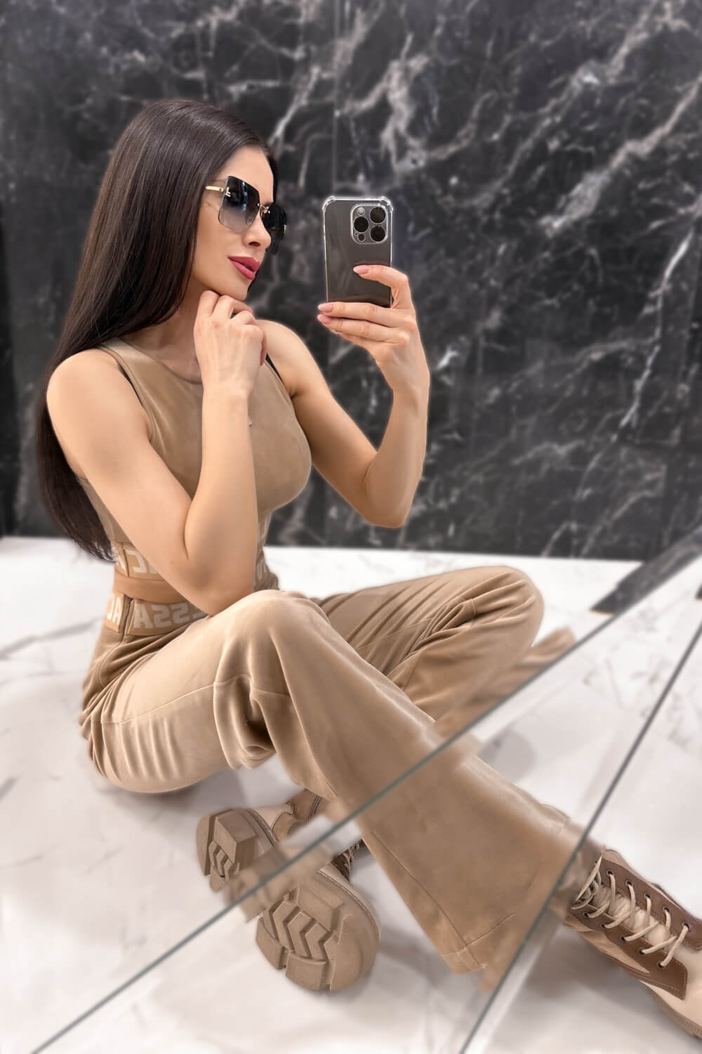 Candy Crush Crop Top De Pluș - Nude - Imagine 10