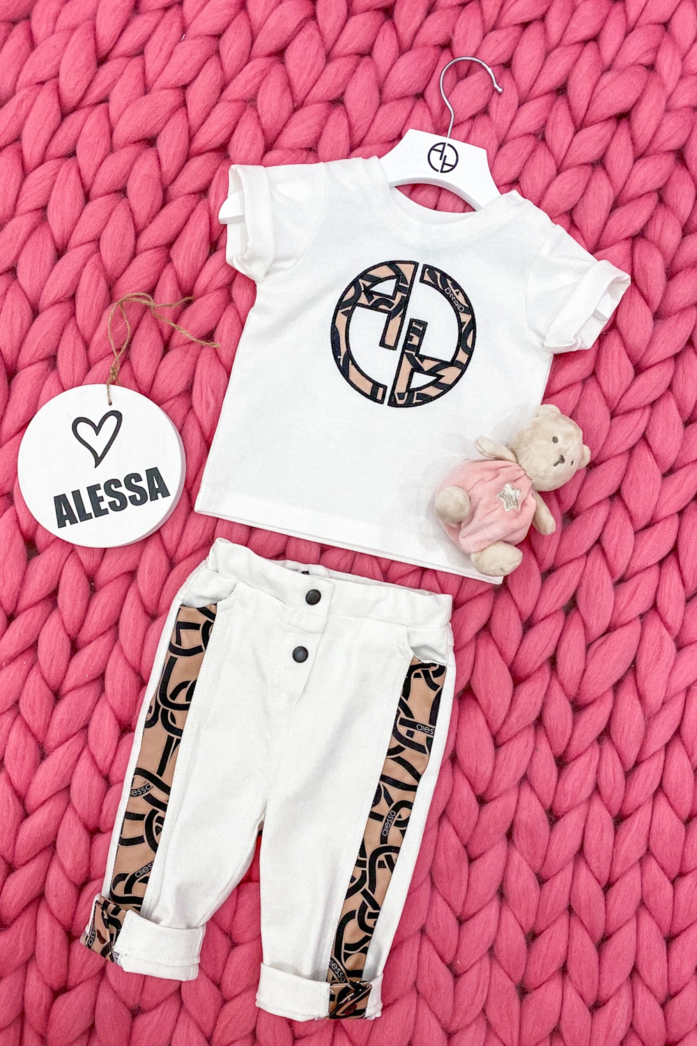 Alessa Luxury Logo mini T-Shirt - Ecru - Imagine 16