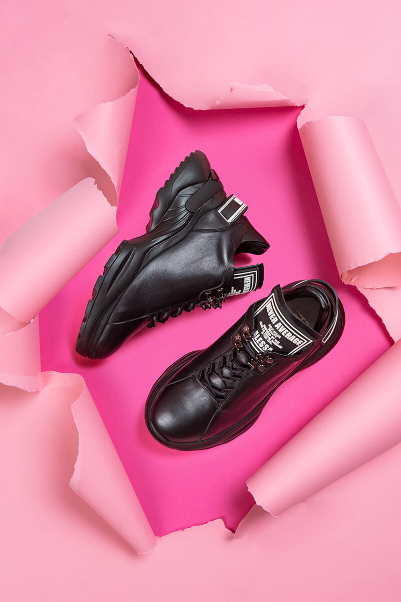 Run The World Sneakers - Imagine 14