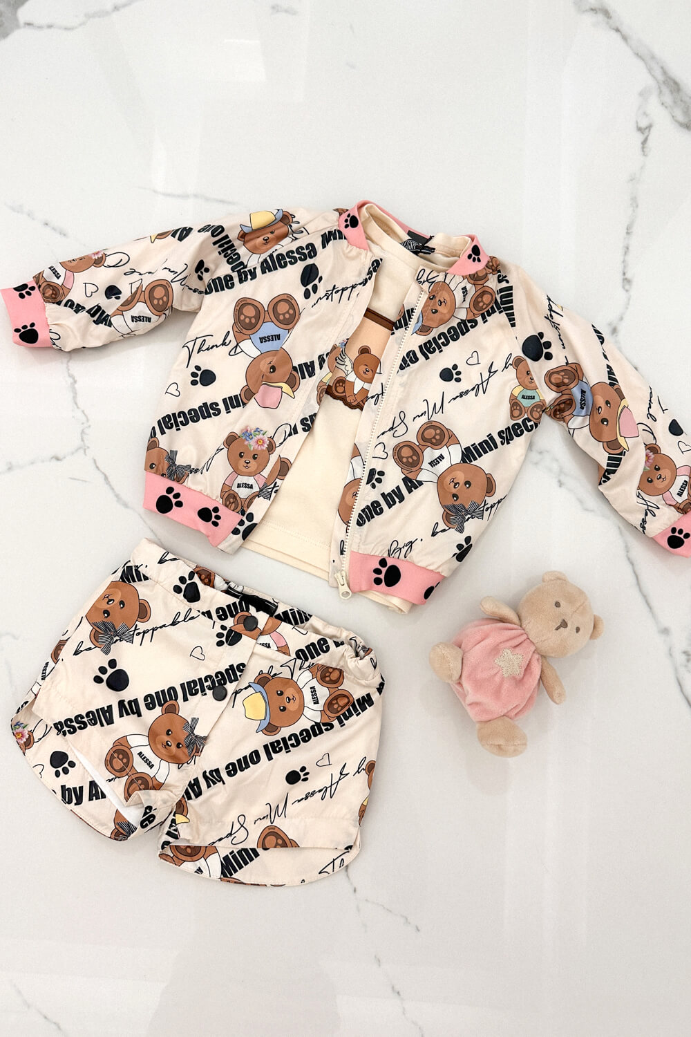 Bear Hug Mini T-Shirt din Bumbac - Soft Beige - Imagine 10