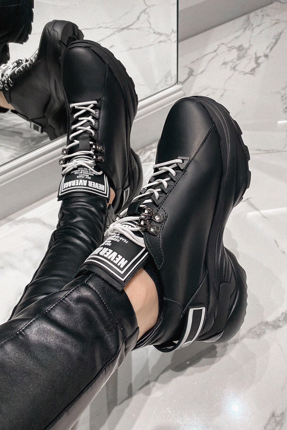 Run The World Sneakers - Imagine 11