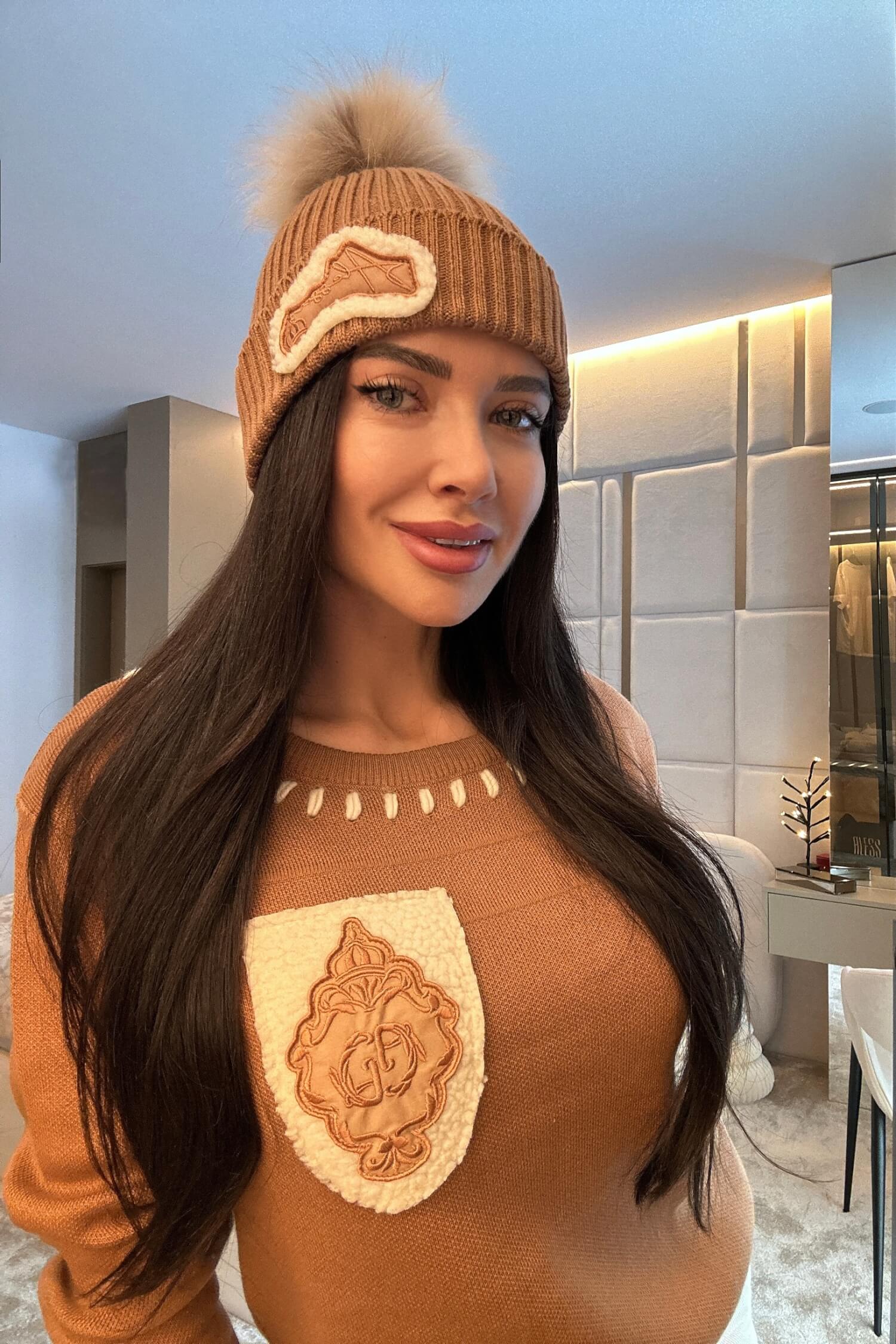 Cityscape Cozy Căciulă Din Tricotaj Cu Puf Natural - Mocha - Imagine 9