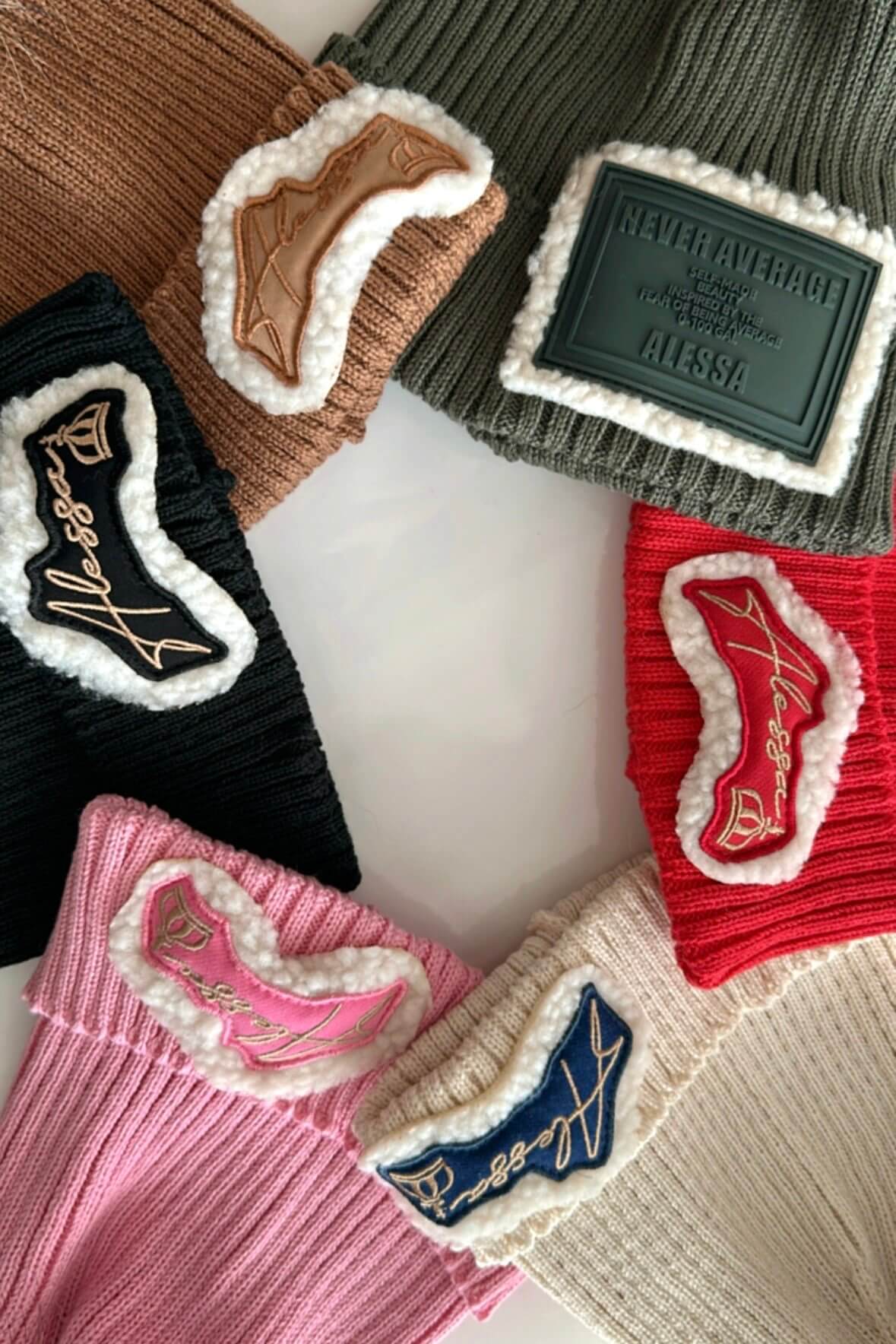 Cityscape Cozy Căciulă Din Tricot Cu Puf Natural - Red - Imagine 9