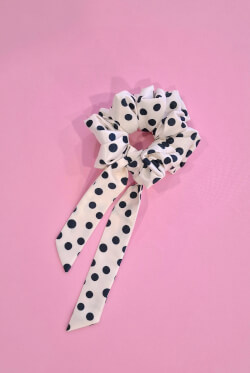 Playful Elegance Agrafă scrunchie