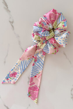 Enchanting Euphoria Scrunchie-Bentita
