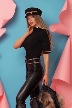 One More Kiss Bluza cu mânecă ¾ - lănțișor aurit