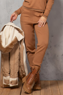 Elite Embrace Pantalon Din Tricotaj - Mocha