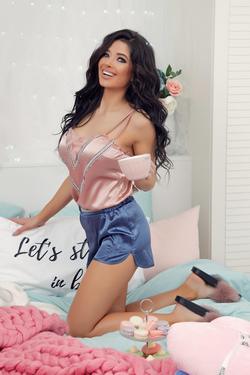 Tricky Trouble Top din satin