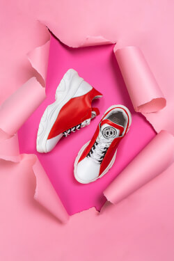 Sneakers Call me yours