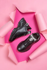 Run The World Sneakers - Imagine 8