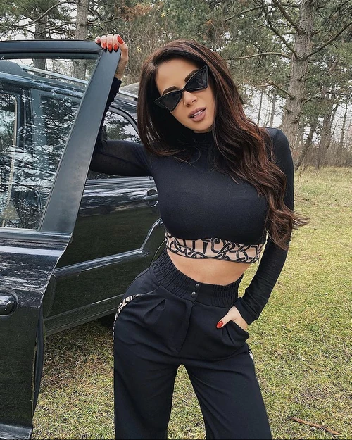 Pantaloni Alessa luxury cu croială largă
